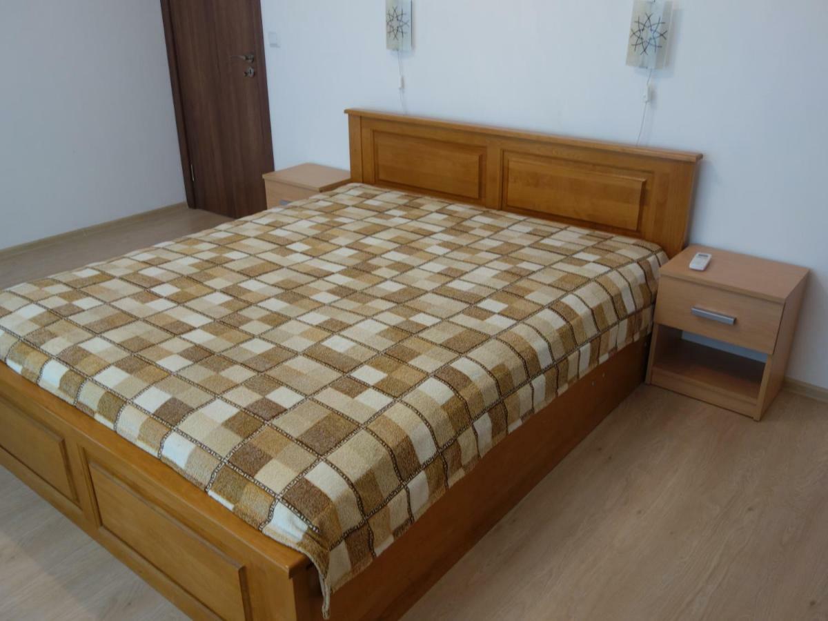 Sea Garden Marina 2 Apartment Varna Exterior photo