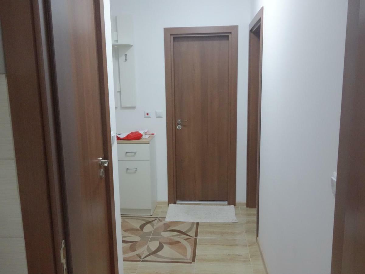 Sea Garden Marina 2 Apartment Varna Exterior photo